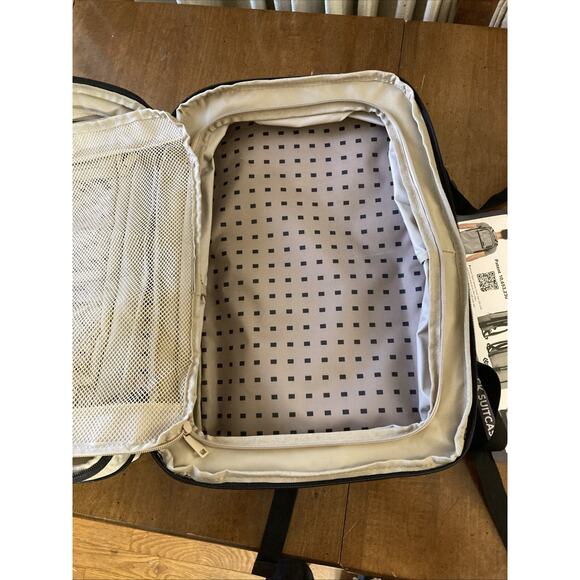 Duchamp London Expandable Travel Backpack Suitcase New Tan Carry-On USB Nylon - Picture 12 of 16